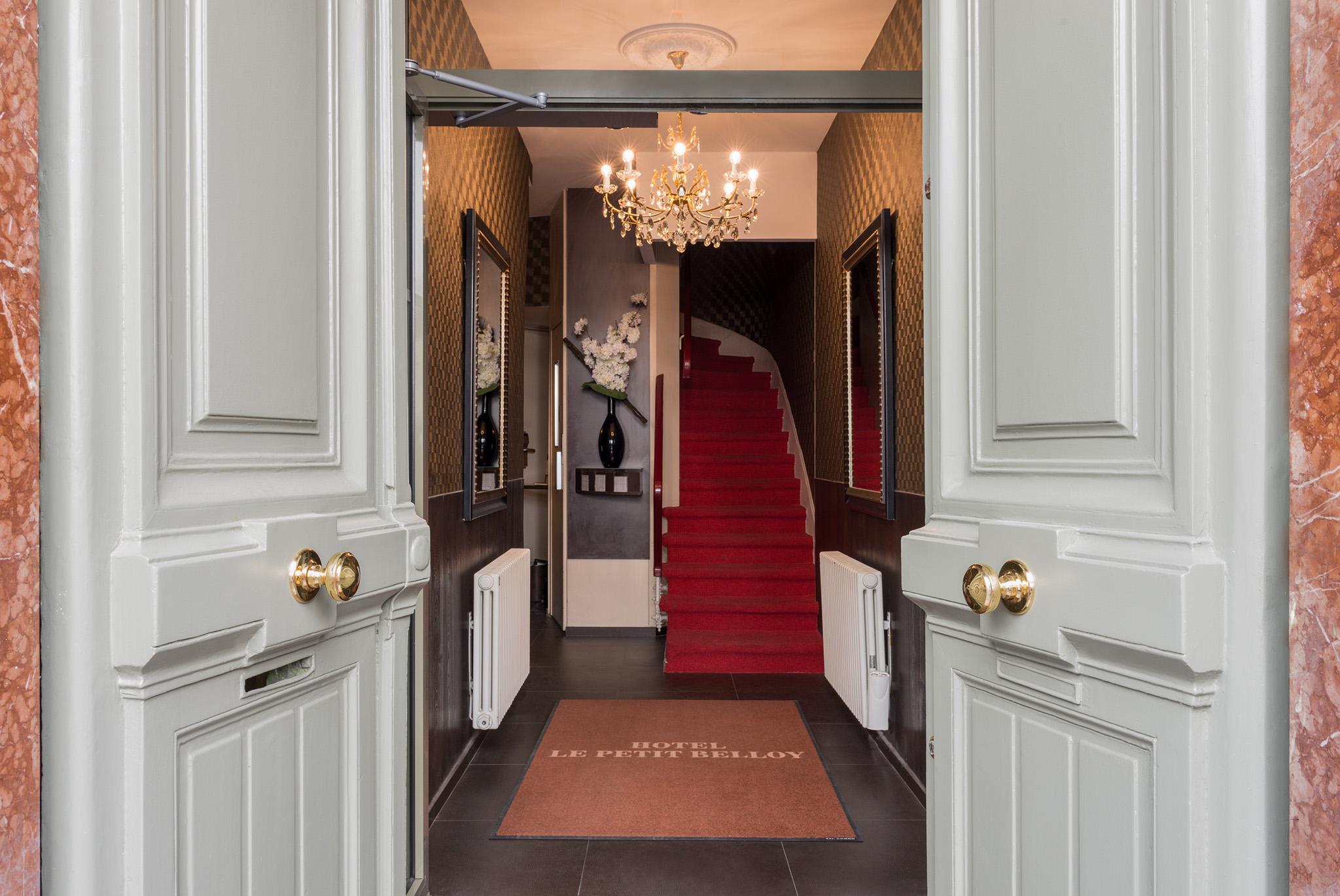 Le Petit Belloy Hotel 3*